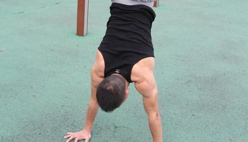 锻炼身体|骨科大夫:不论男女,50岁后,3项运动不宜多做,太毁膝盖