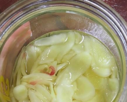 早起空腹吃2片生姜,连吃10天,一大好处不请自来,早食早好