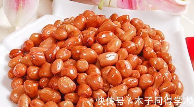 大厨|炒花生米时,直接下锅就毁了!大厨:多加一步,花生不是脆而是酥