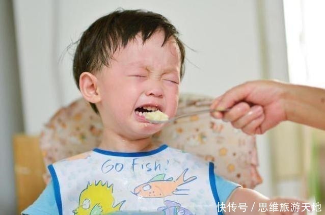 咀嚼|这3种“糊涂饭”别给孩子吃了,没营养不说,还影响宝宝身体发育