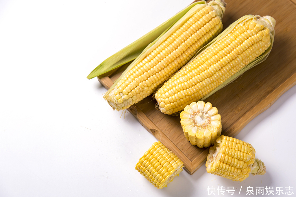 同样是玉米,选黄色的好还是白色的老农告诉你,以后别乱买了
