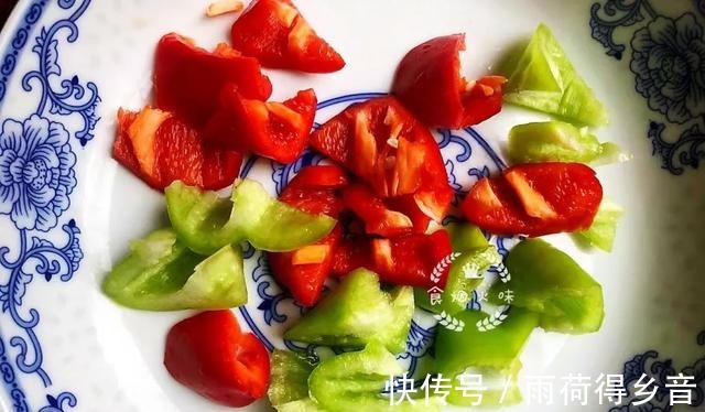 每天不知道吃什么这5道快手菜,开胃营养高,很适合小孩子吃!