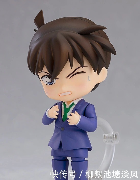 黑衣组织|工藤新一的这款手办,阳光帅气,配上小兰更完美