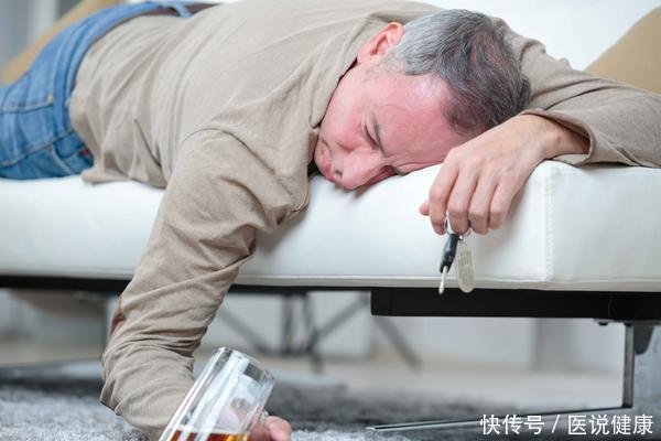 年轻人|越来越多年轻人得肝癌?劝告:想要肝好,晚上坚持“2多3不要”