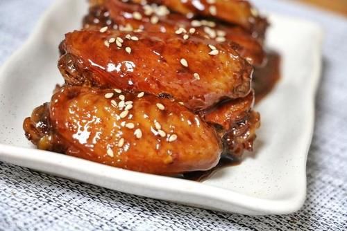 制作可乐鸡翅时，先放鸡翅，顺序都错了，难怪味道不好吃