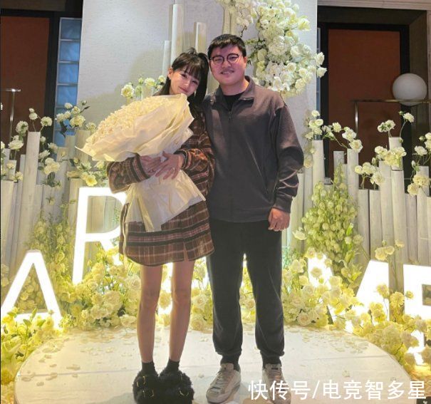 uzi|Uzi向奥咪咪求婚成功！历经五年恋爱，终于要走进婚姻殿堂？