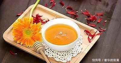 生姜与它泡水喝, 排出黑臭宿便, 肾变强口臭没了、皮肤细腻有光泽!