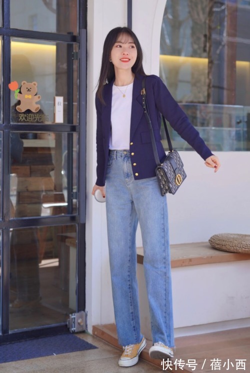 长筒靴 今年最流行的三双鞋子,比长筒靴更百搭和高级,穿在身上蛮显瘦