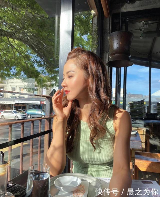 杠铃|39岁开始健身,两年时间将自己练回20岁,看辣妈v姐教你重返20岁