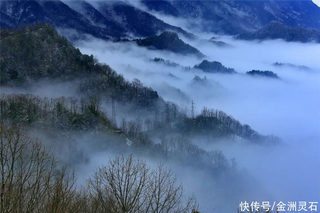 陕西平利：化龙山春雪云海，美如仙境