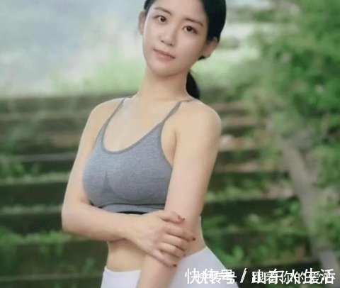 小姐姐|潮流小姐姐亭亭玉立，端庄娴雅，这是女人的标准身材吗