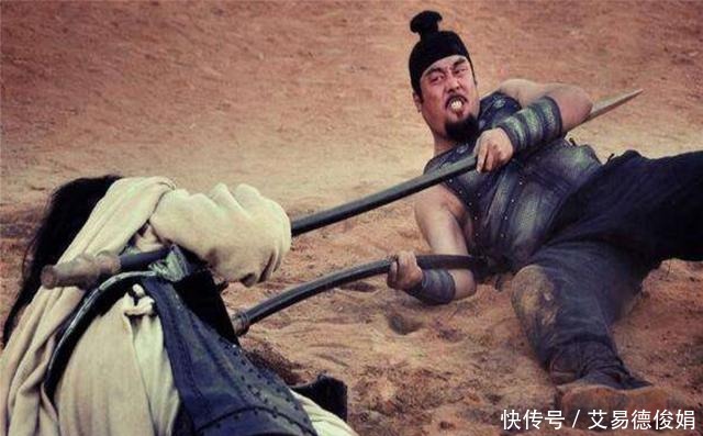 许褚|许褚单挑马超，能断其兵器，为何遇到赵云却不占优势