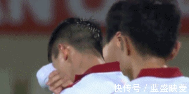 最后一球|被国足读秒绝杀!越南球员落泪+越媒遗憾,主帅服输已发挥水平!