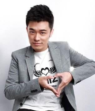 著名演员|外公是钢琴家，爸妈是著名演员，却生了个学渣，凭《跑男》大火