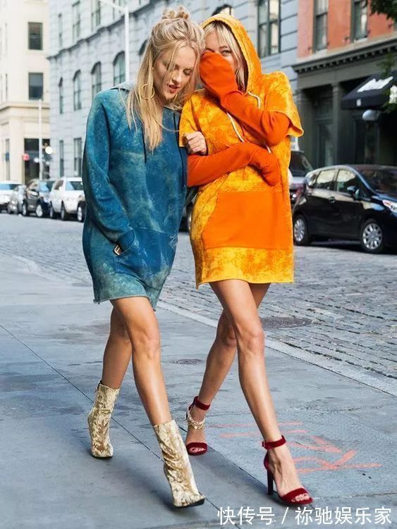marie 她们没有血缘关系,却靠穿衣搭配,成为了时尚圈当红“双胞胎”CP