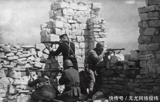 对抗|此役德军一个集团军对抗全苏联:尸体被堆成山,想活只能投降