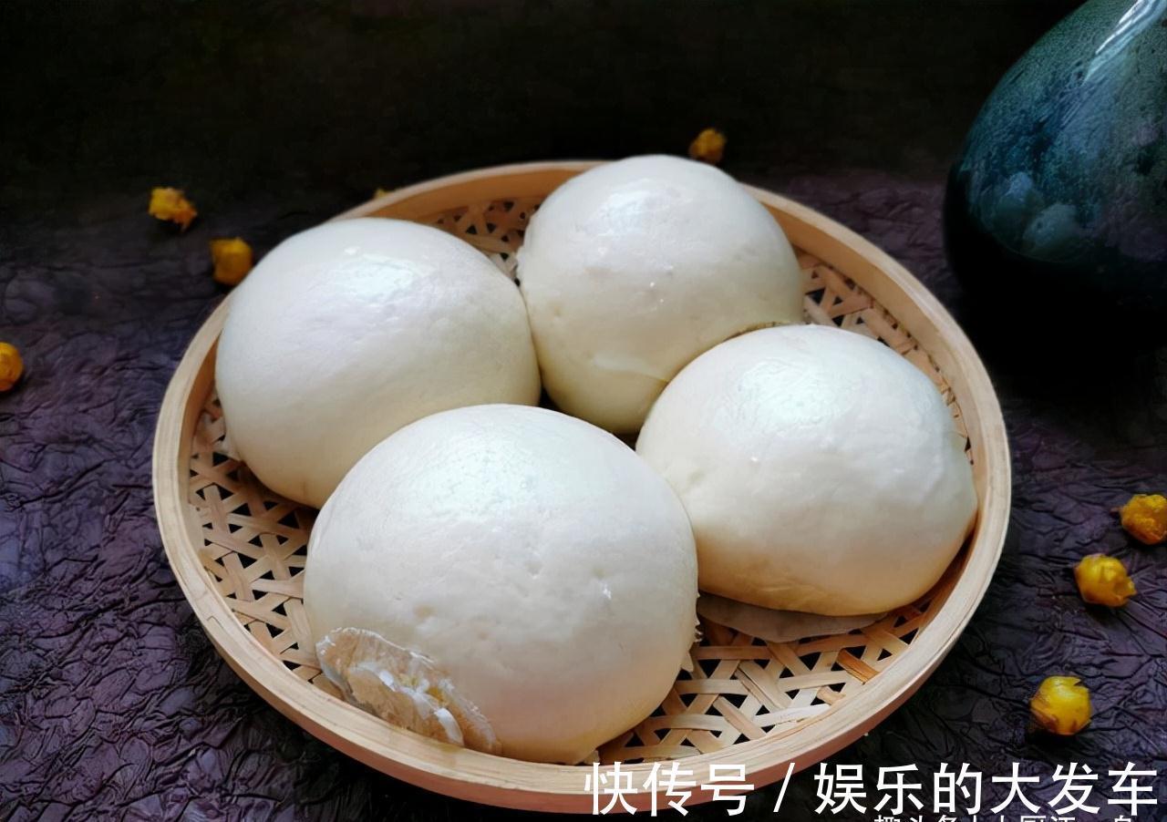 蒸馒头时,1斤面粉该放多少酵母?很多人做错了,难怪馒头不好吃