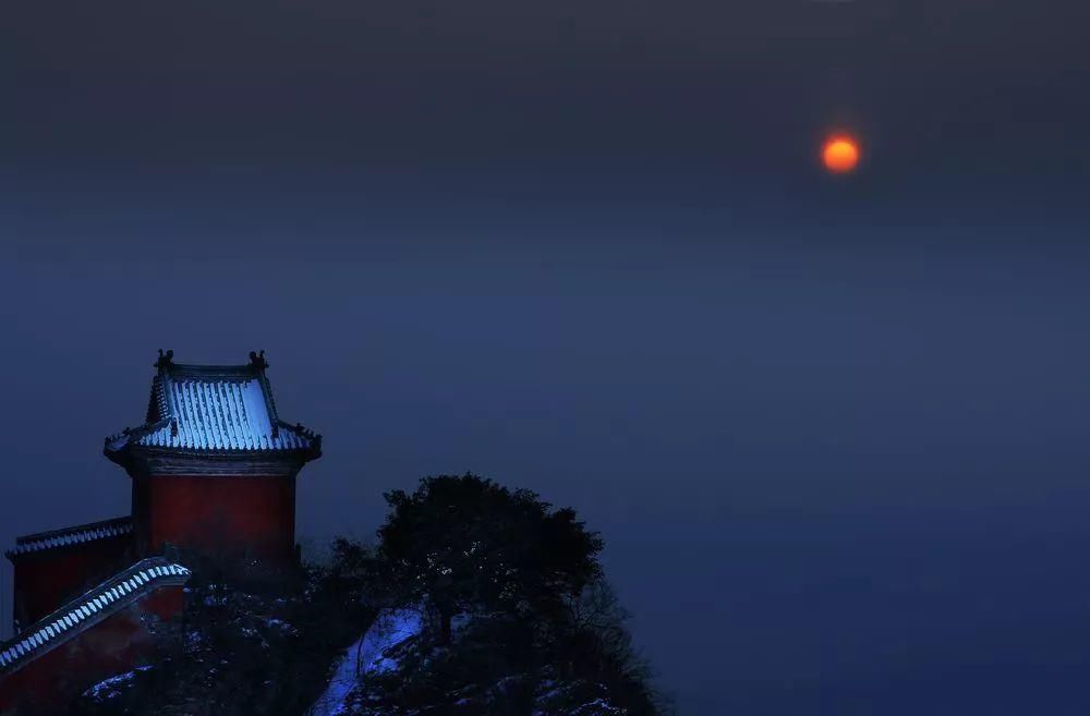 风雪|风雪武当山,仙境藏玄机!大雪封山时,道人、隐士都在干什么!