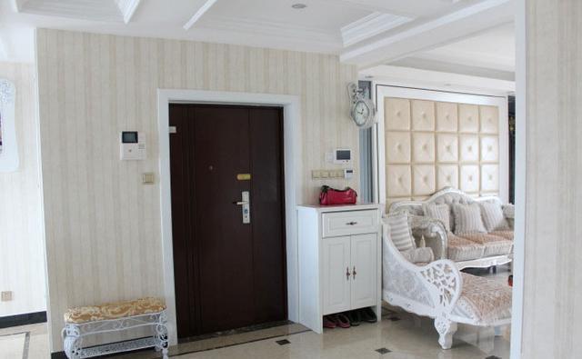 邻居们|新房刚装好,却成了邻居们观光区,大家都说头次见衣柜还能这样做