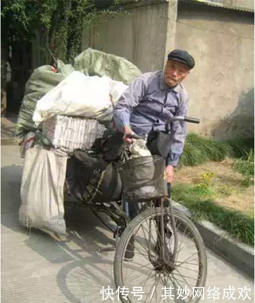 飞虎队|他是抗战老英雄，曾击落5架日军飞机，退役后却靠蹬三轮为生