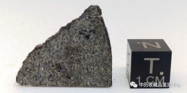 陨石的世界没有大小！！！