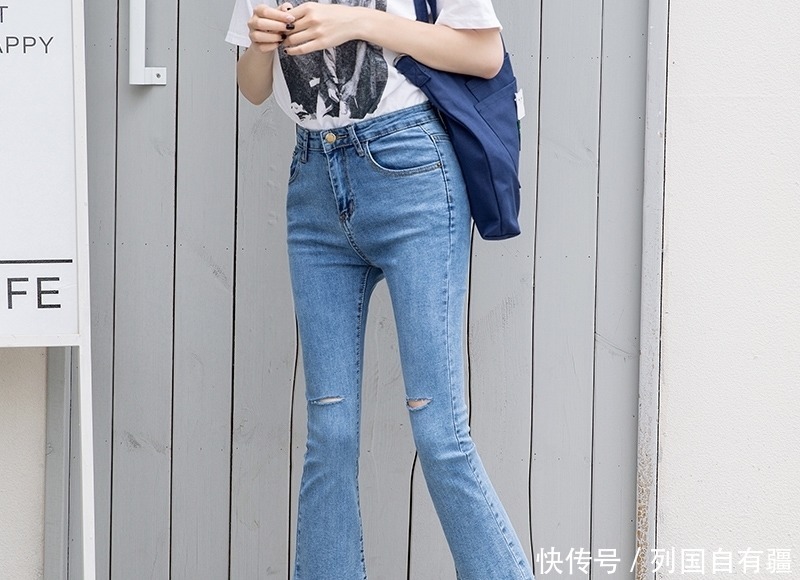 懒闺蜜自从有了牛仔裤，再也没有搭配烦恼了，尽显青春靓丽感！