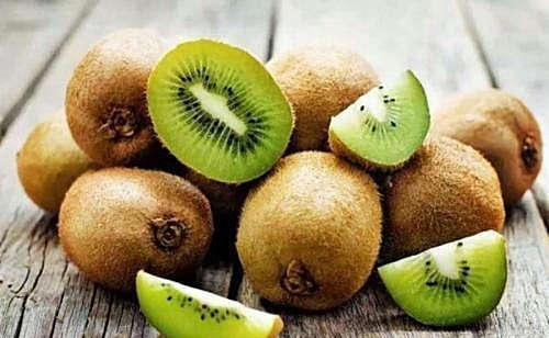 春天来了，多吃以下3种食物，治疗便秘，清理肠胃，早吃早好