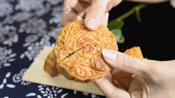 我家月饼从不买着吃，教你新做法，不用烤箱不用糖浆，健康无添加