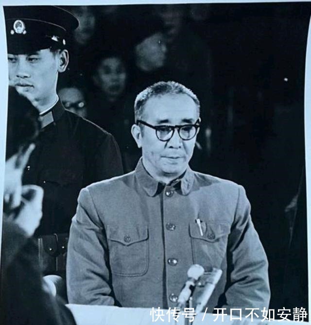 江腾蛟夫人17岁参加革命,建国时成婚,晚年