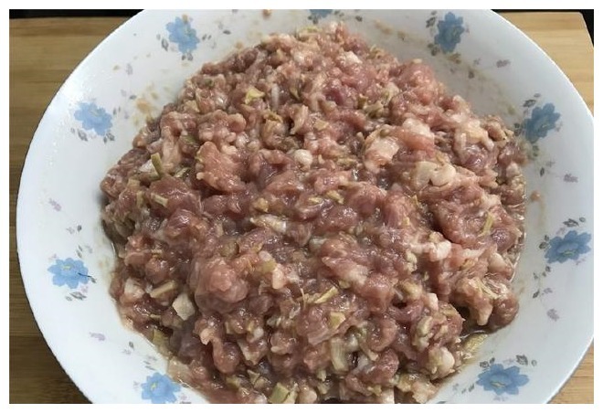 馄饨馅料中加了这2样,鲜到眉毛都掉下来了,吃一次就会上瘾