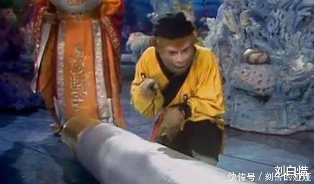 孙悟空看走眼,龙宫中他选择金箍棒,却错过了件更强的武器