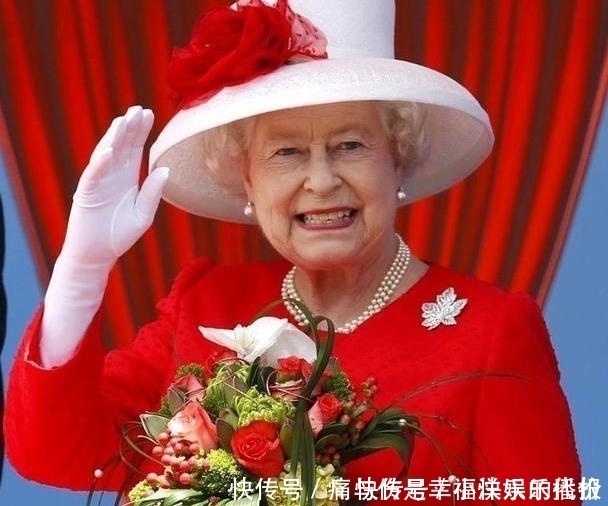 新婚礼物|英女王的珠宝有些不吉利?原材料取自坟墓,由2000颗钻石珍珠组成