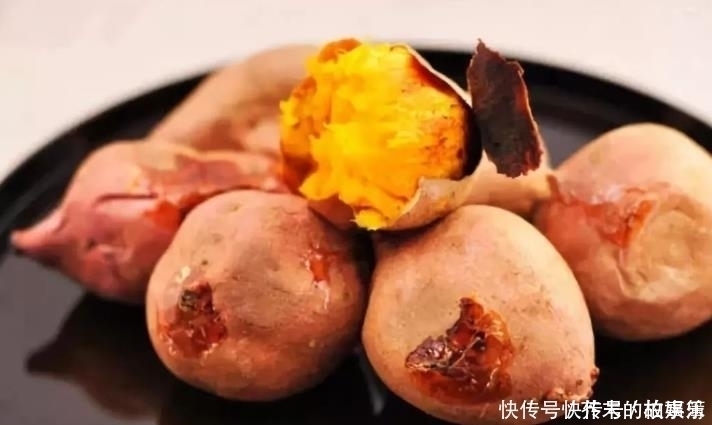 卵巢|女人不想满脸褶,4种“零嘴”要多吃,到六十岁也没皱纹