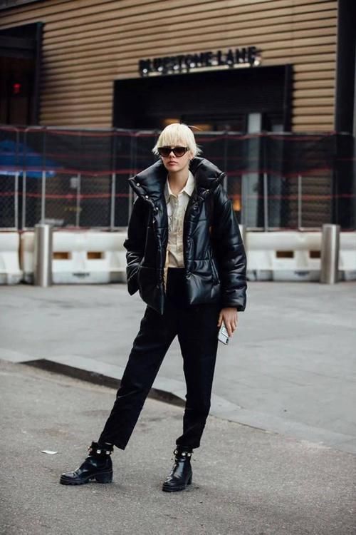 不管是大衣还是羽绒服，尽量别穿这3个“颜色”，不耐看也不耐穿