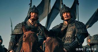 名将|刘备看不起的两个名将,一个吊打武圣,一个颠覆了三国历史!