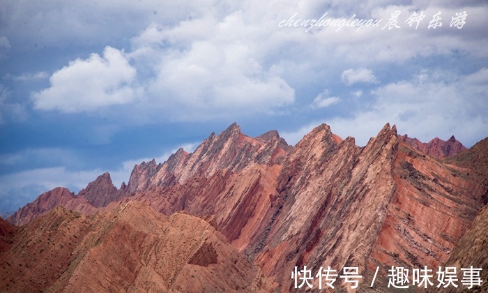 女侠|天山神秘大峡谷，大自然雕刻出的孤傲女侠，美得撼人魂魄