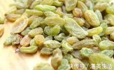 保护心血管|经常吃葡萄干好处多多，葡萄干和此物是“绝配”，不妨试着吃一些