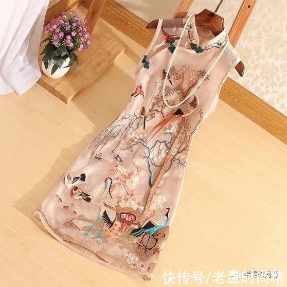 连衣裙|如此精美的中国风刺绣旗袍连衣裙，华丽高端显气质，妩媚又减龄