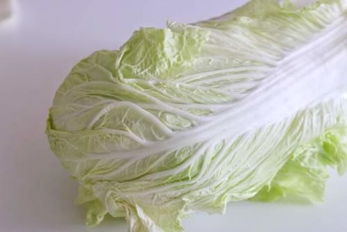 酸菜|想吃东北酸菜，现在腌制也不晚，教你简单做法，想失败也不容易