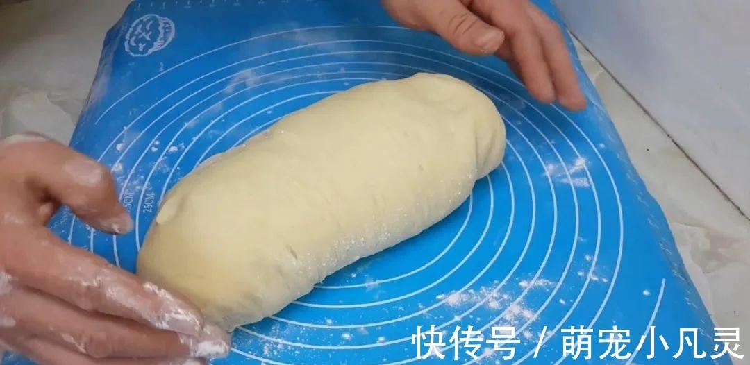 孩子|最近很火的面包做法,烤箱里一放,家里孩子一周吃五次,真的很好吃