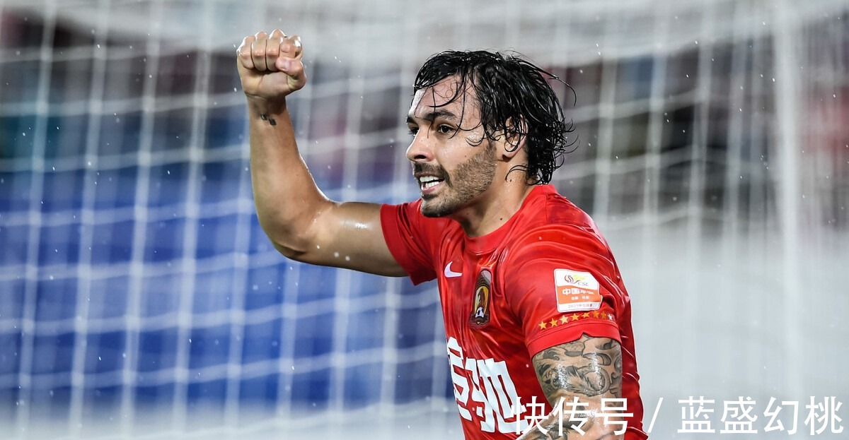 |中国归化高拉特成为了笑话前恒大核心暗示,他将退出中国国籍!