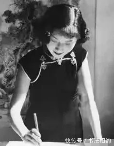 笔笔#这尼姑,将“瘦金体”玩出新花样,温润细腻,淡雅清新,笔笔惊艳