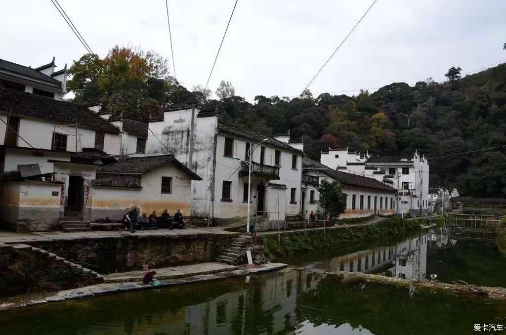 中年|中国最圆菊径村，赏后山前水八卦情