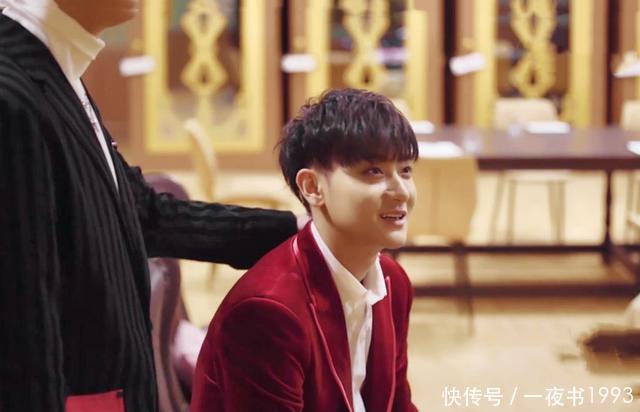 情商 《萌探》得知杨紫是童星,那英差点拍翻杨紫,杨紫的反应情商太高