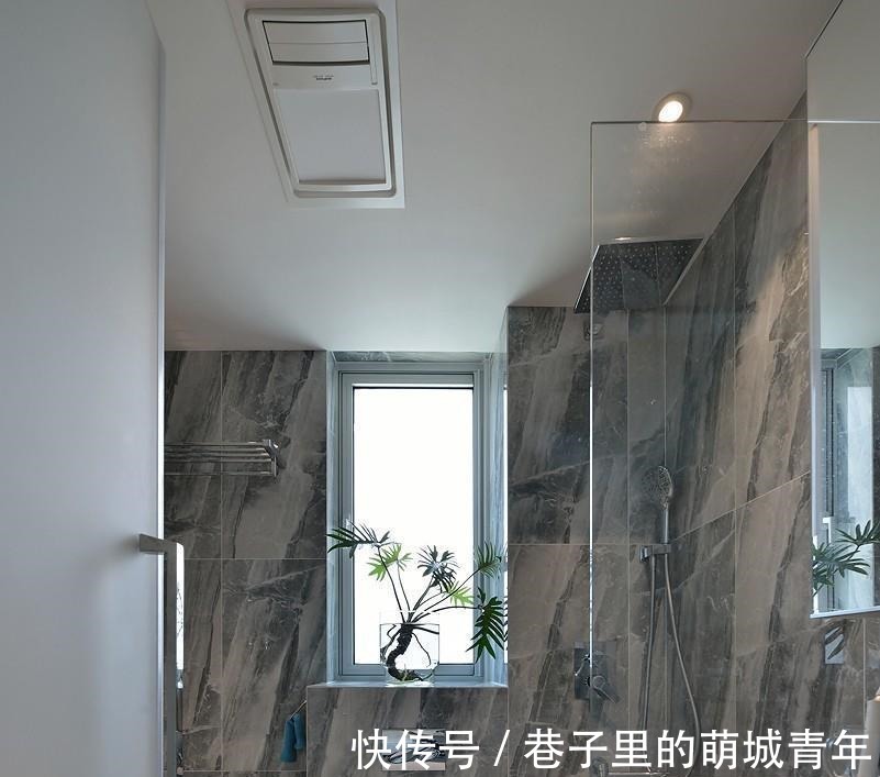 橱柜|67平小户型，客厅硬是“隔出”儿童房！家人都夸太机智！
