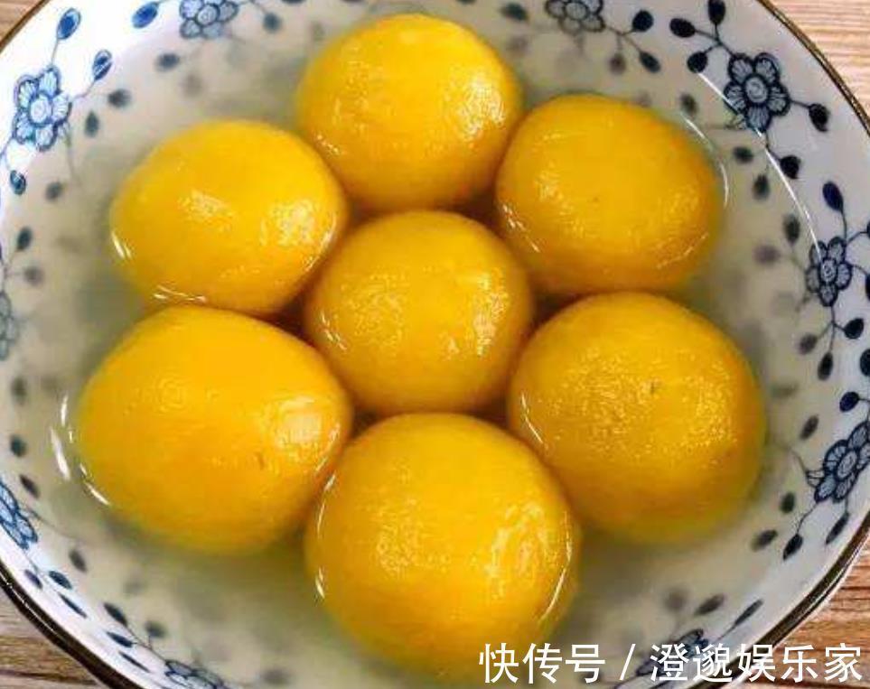 这甜品我隔三差五吃一次，做法超简单，香甜软糯，营养又美味