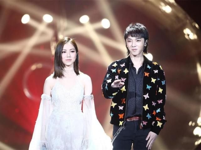 风波|生子风波后,华晨宇确认加盟《为歌而赞》,30位顶级歌手同台竞技