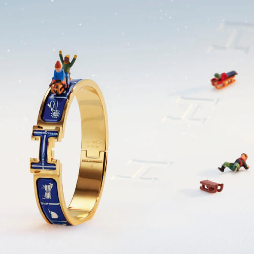 八大奢侈手镯经典款,卡地亚的LOVE、宝格丽蛇镯、蒂芙尼双T