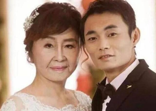 孩子|那个生完娃从27岁变“80岁”的宝妈,如今怎样了?网友:幸福就好