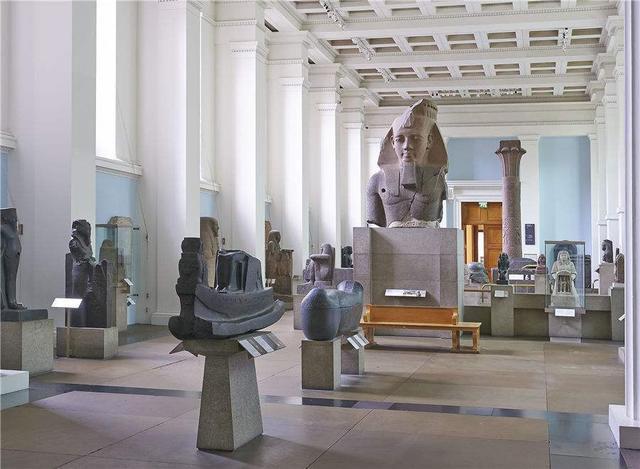 大英博物馆@元朝二流画家有一幅画,为何是国外博物馆的镇馆之宝,原因想不到